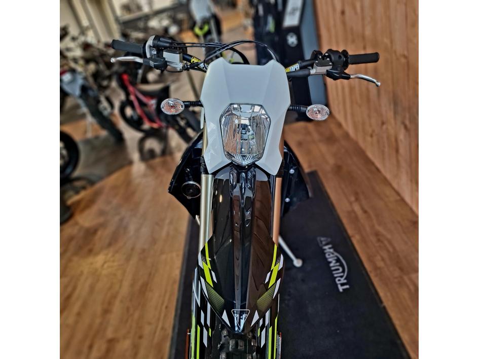 TRIUMPH TF 450-E