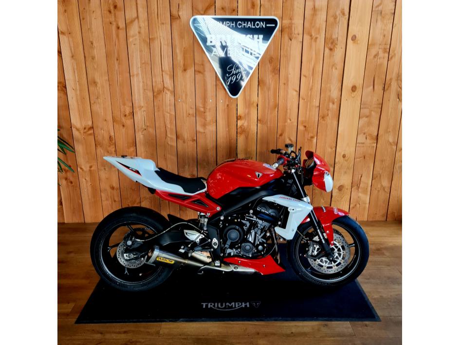 TRIUMPH STREET TRIPLE 675 R (RSV)