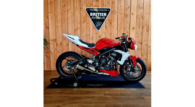 TRIUMPH STREET TRIPLE 675 R