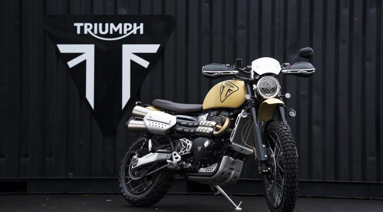 SCRAMBLER 1200 XC by BRITISH AVENUE